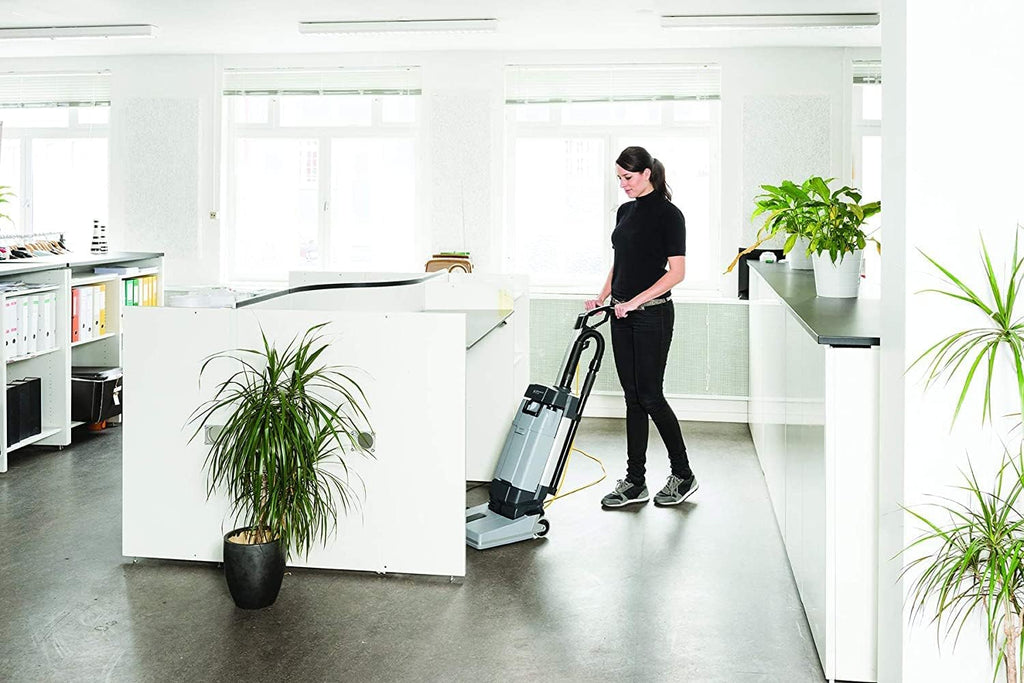 Nilfisk Machine à récurer SC100 E (nettoyage en profondeur dans les zones étroites 2 quantités d'eau largeur de frottement 31 cm appareil de nettoyage) 107408100