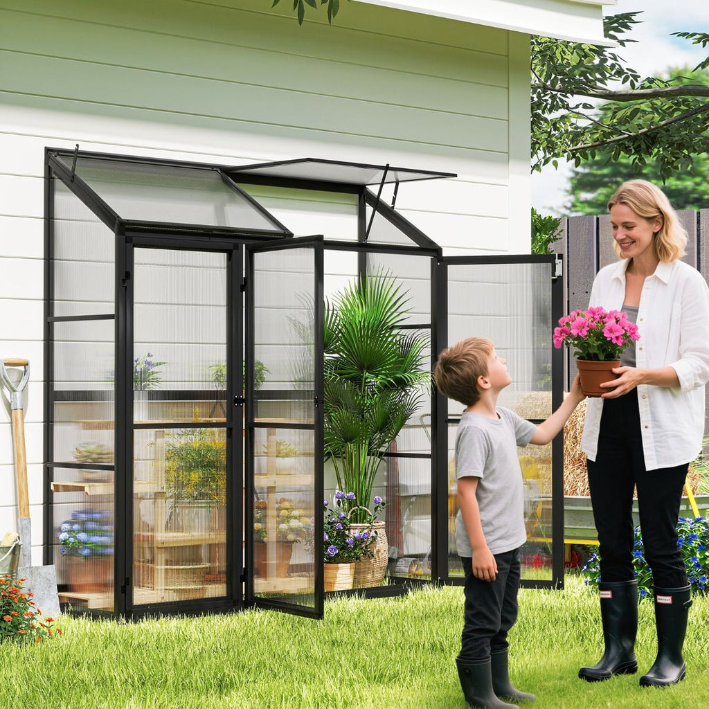 Serre de Jardin Extérieure en Aluminium Serre Mini Walk-in avec Lucarne et 3 Portes Fermables Plaques PC Résistantes au Soleil Noir -